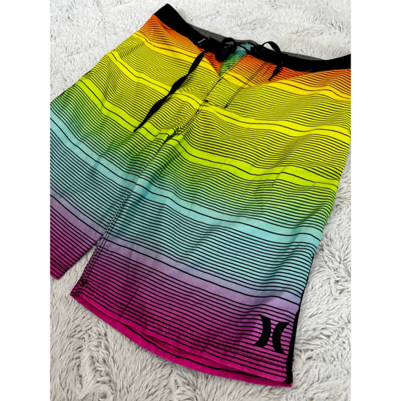 Hurley Youth BoardShorts 18/29, Never Worn, Originally $35 Neon Colorful - Picture 2 of 5